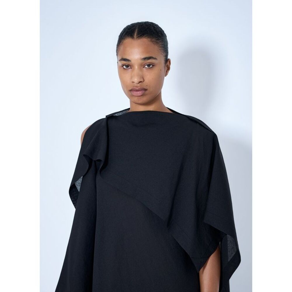 Issey Miyake Women All Squares Asymmetric Draped Midi Dress - Picture 5 of 6